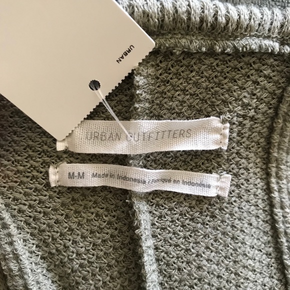 High-Low Ribbed Tank - Picture 3 of 6